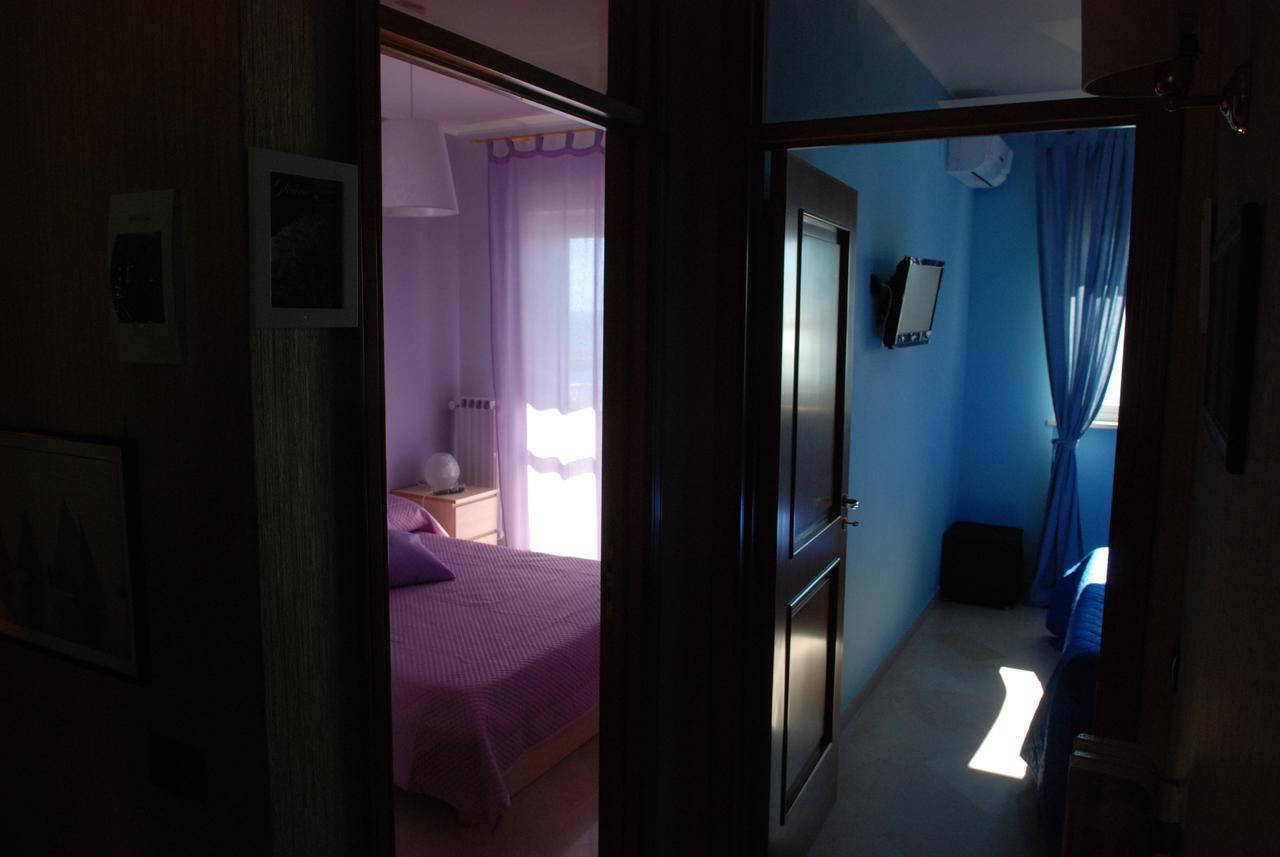 B&B La Baia Sea Rooms Bisceglie Eksteriør bilde