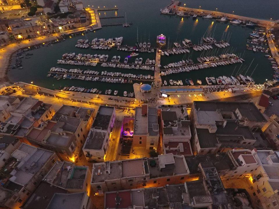 B&B La Baia Sea Rooms Bisceglie Eksteriør bilde